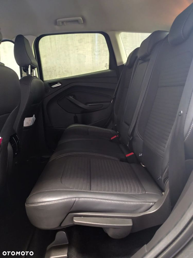 Ford Kuga 2.0 TDCi AWD Titanium - 19