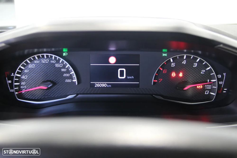 Peugeot 2008 1.2 PureTech Active Pack - 15