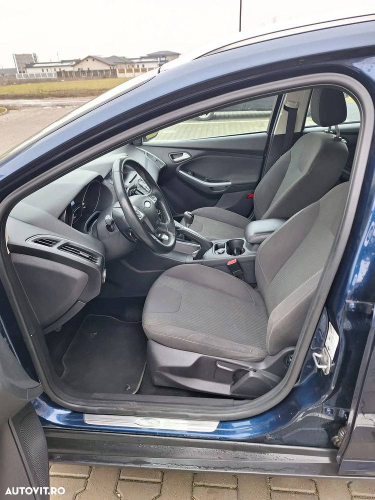 Ford Focus 1.6 TDCI DPF Start-Stopp-System Titanium - 8