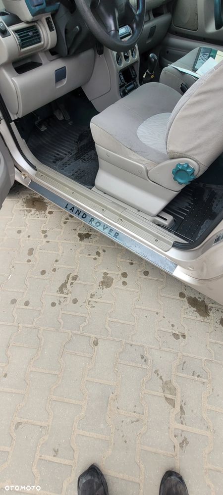 Land Rover Freelander - 30