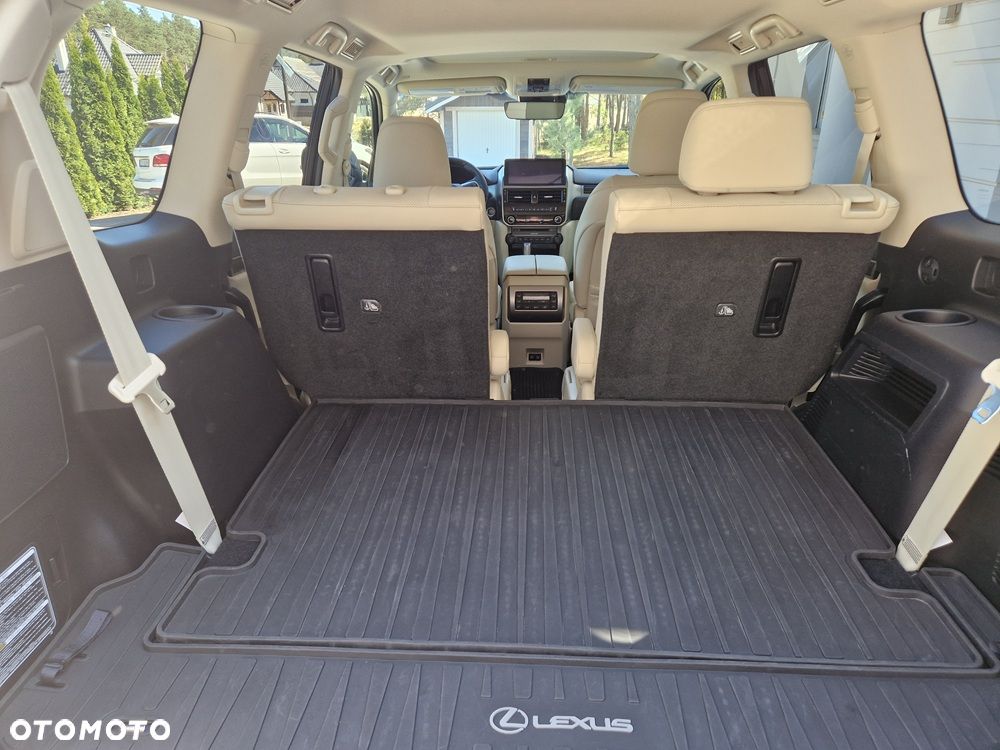 Lexus GX - 24
