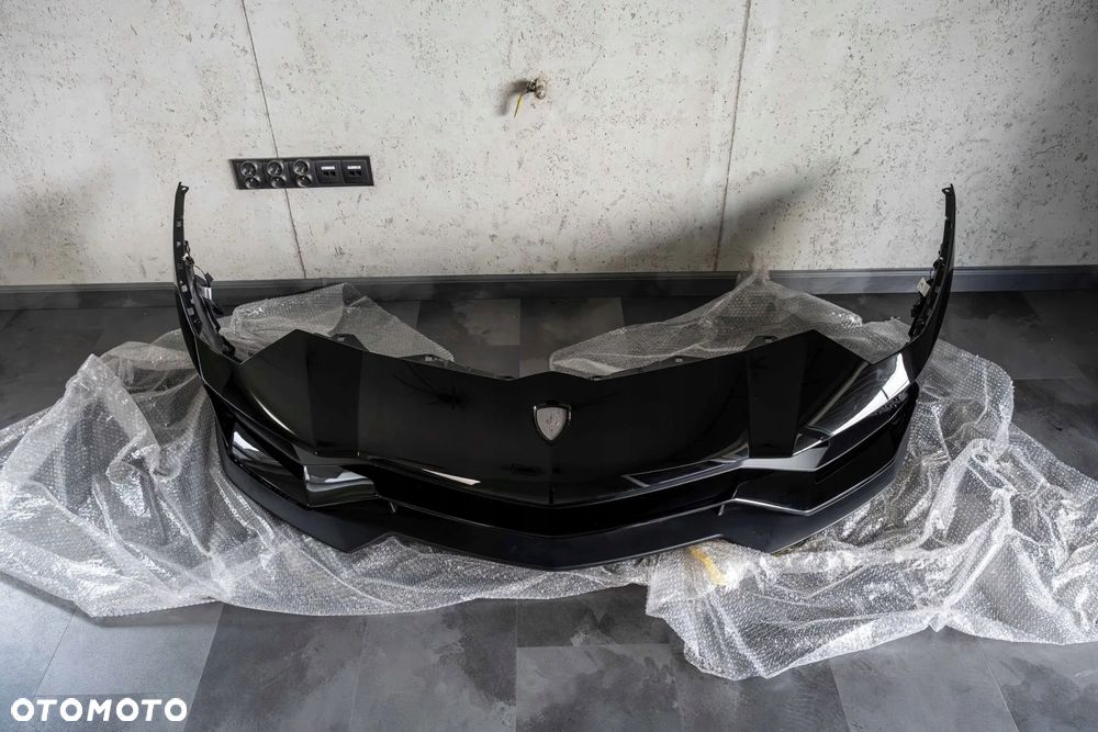 ORYGINALNY KOMPLETNY ZDERZAK PRZEDNI OEM DO LAMBORGHINI AVENTADOR