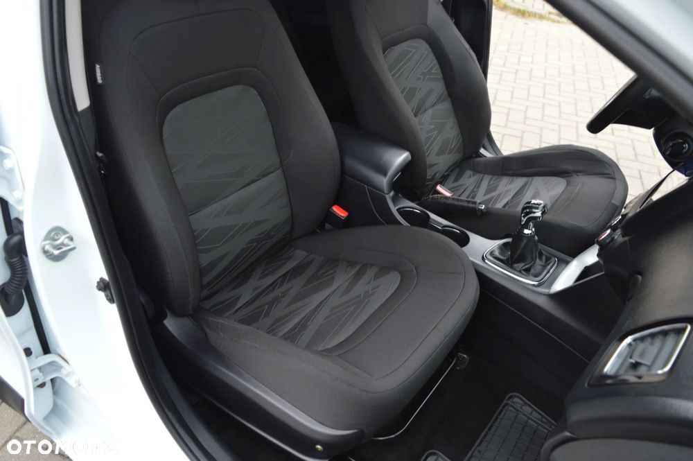 Kia Ceed 1.4 CVVT Edition 7 - 24