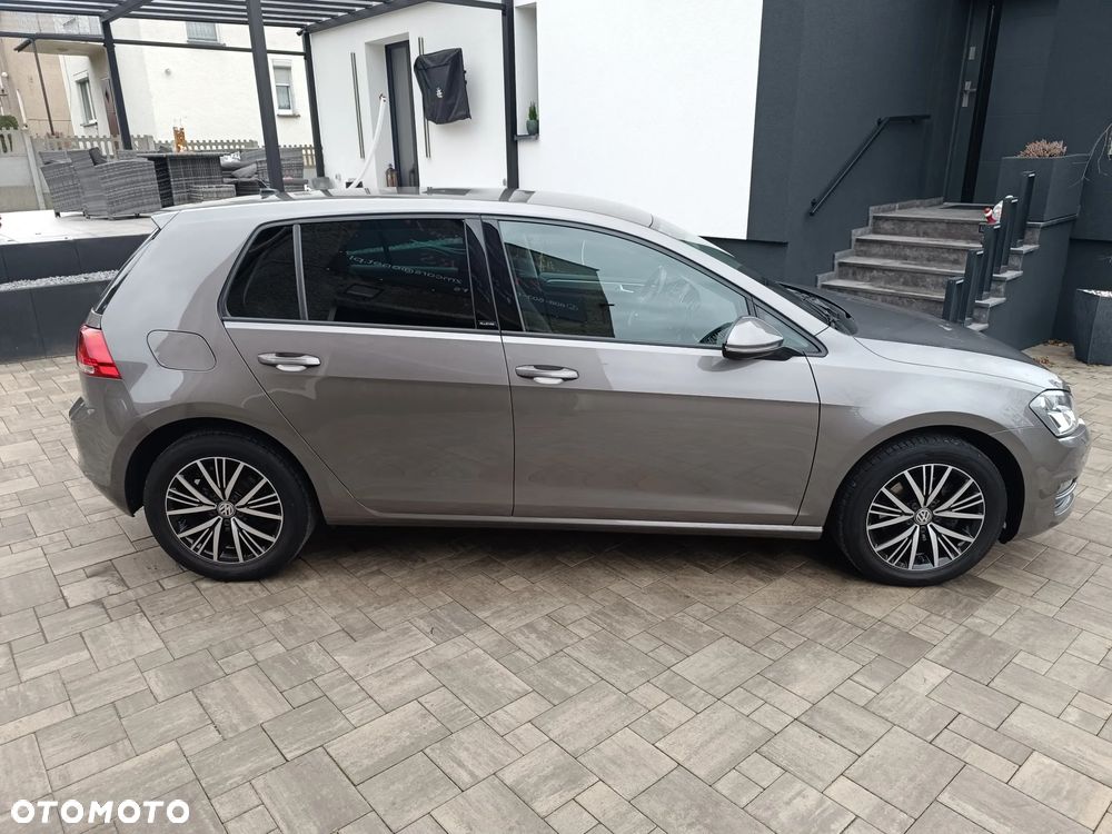 Volkswagen Golf 1.4 TSI BlueMotion Technology Allstar - 8