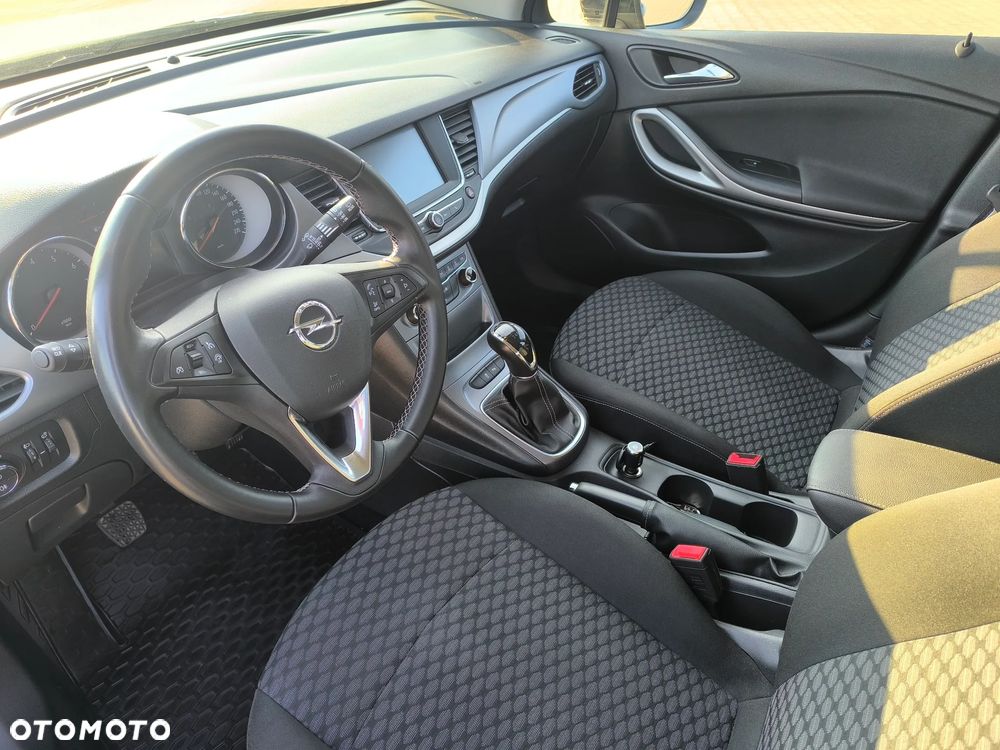 Opel Astra - 10