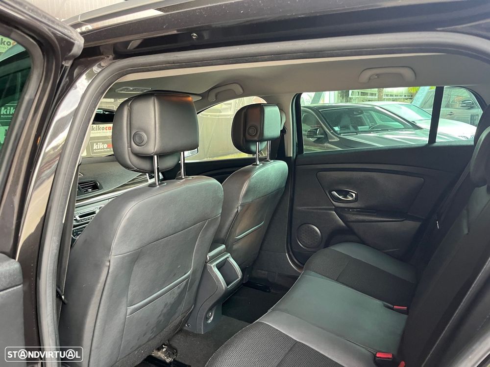 Renault Mégane Sport Tourer 1.5 dCi Comfort SS - 35