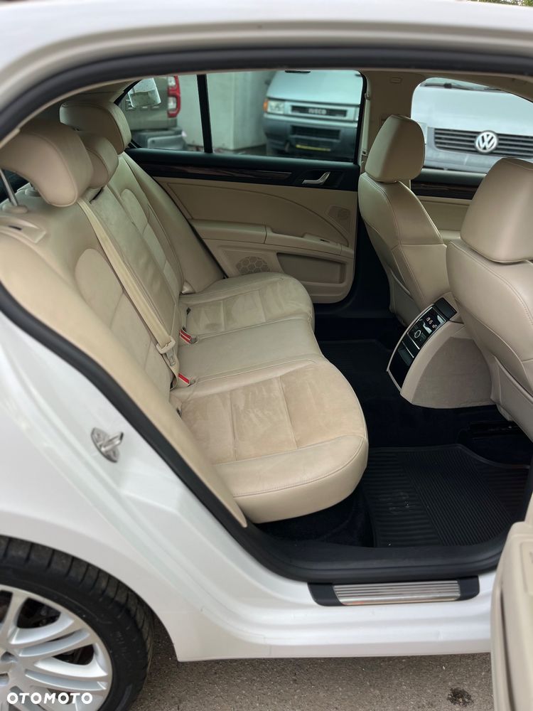 Skoda Superb 2.0 TSI Active DSG - 11