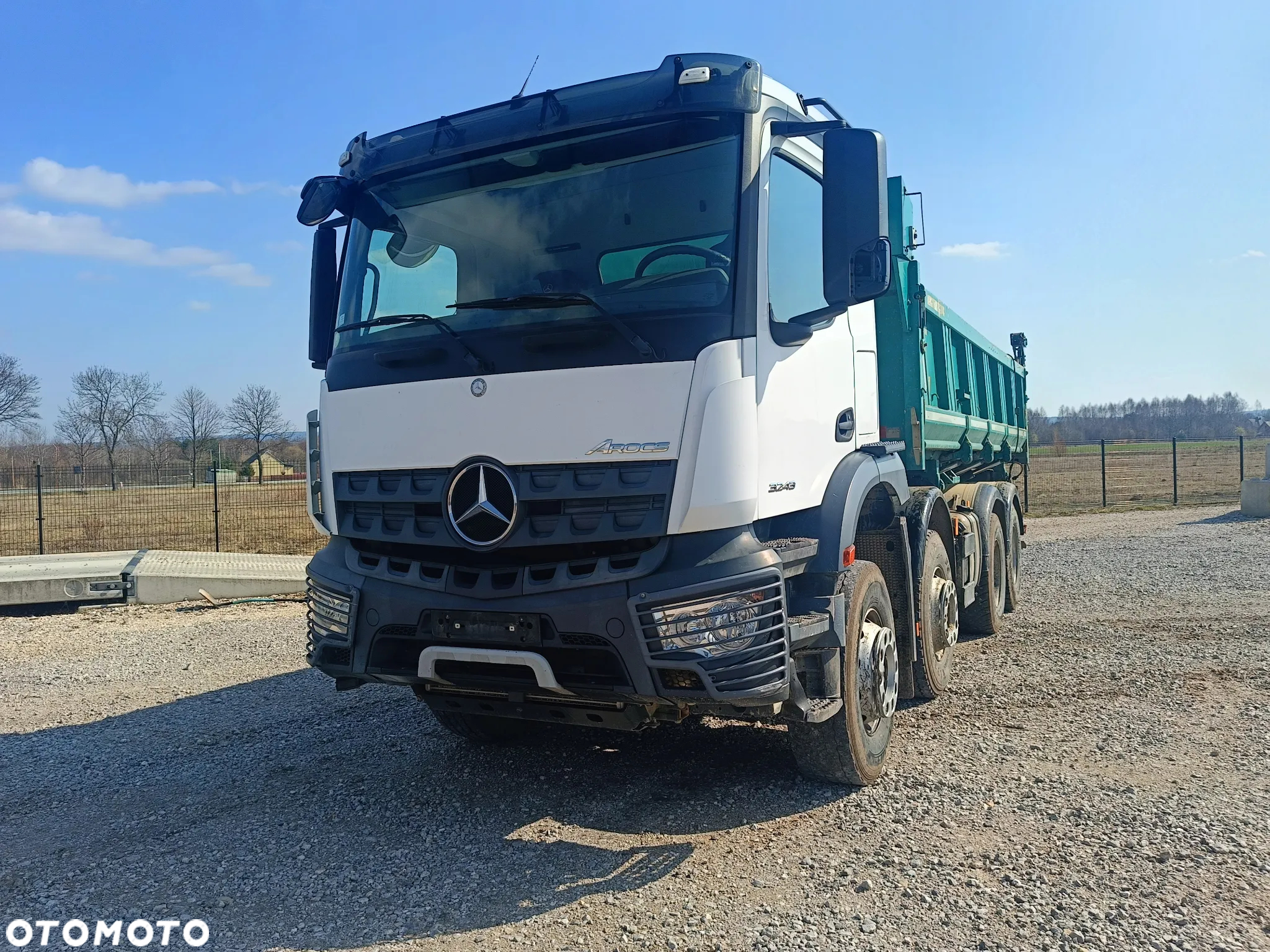 Mercedes-Benz Arocs 3243 - 2