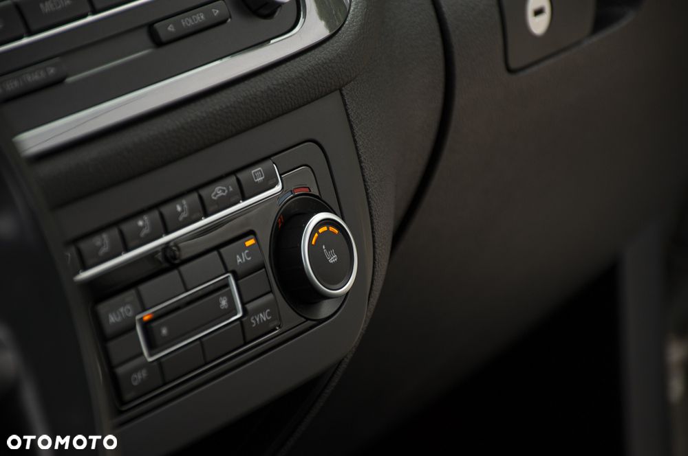 Volkswagen Tiguan 1.4 TSI 4Motion Trend & Fun - 32