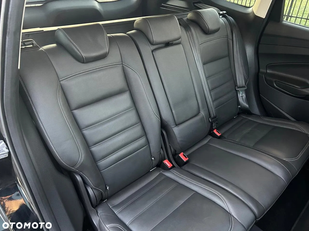 Ford Kuga 1.5 EcoBoost 4WD Titanium Plus - 27