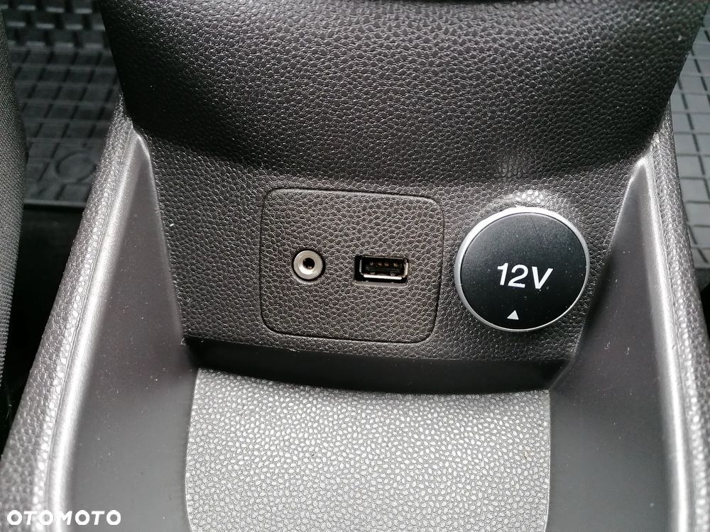 Ford Fiesta 1.25 Ambiente - 21