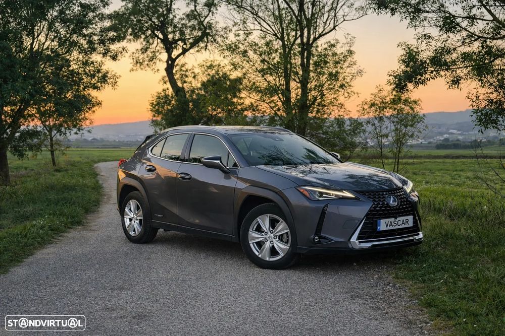 Lexus UX 250h Executive+ - 2