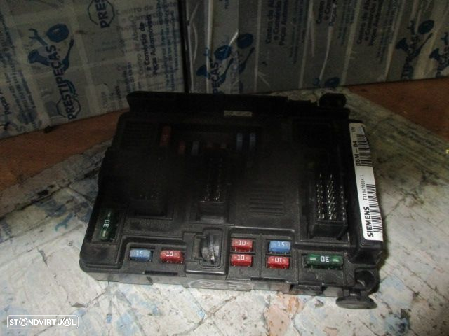 Caixa Fusiveis 965061838000 PEUGEOT 1007 2006 3P Siemens - 3