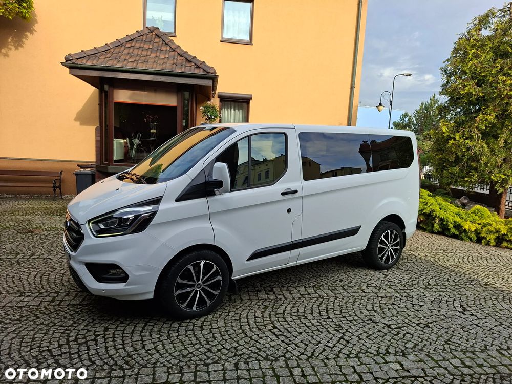Ford Tourneo Courier - 1