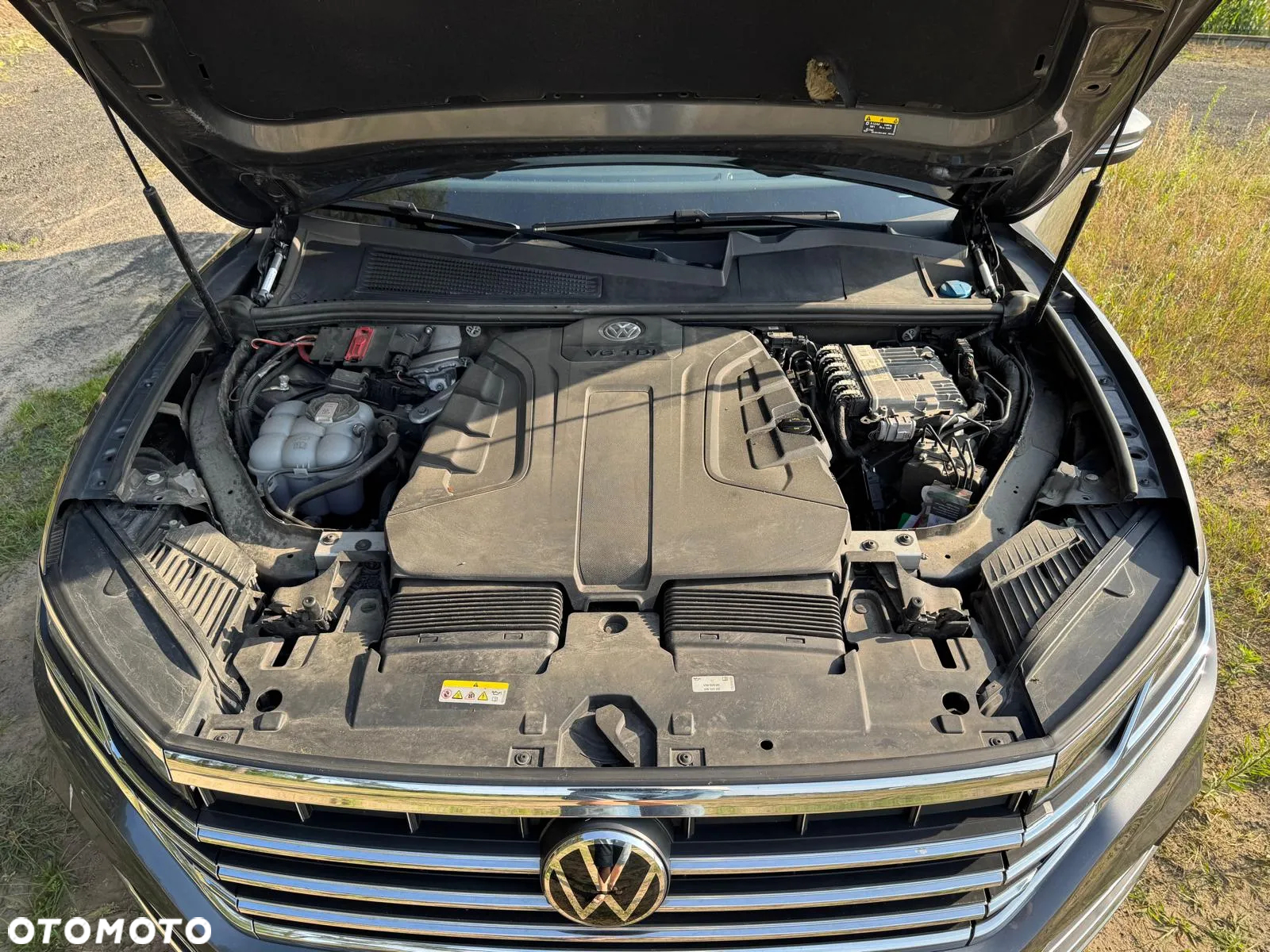 Volkswagen Touareg 3.0 V6 TDI SCR 4Mot Elegance - 4