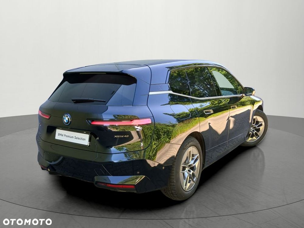 BMW iX xDrive40 76.6kWh - 7