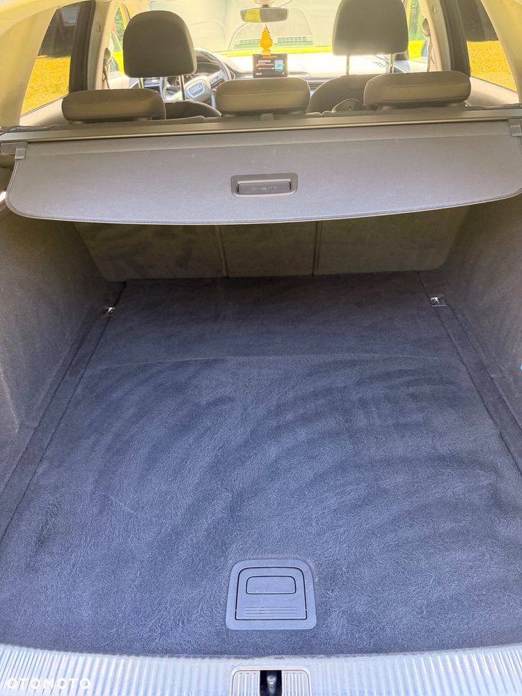 Audi A4 Avant 2.0 TDI - 11