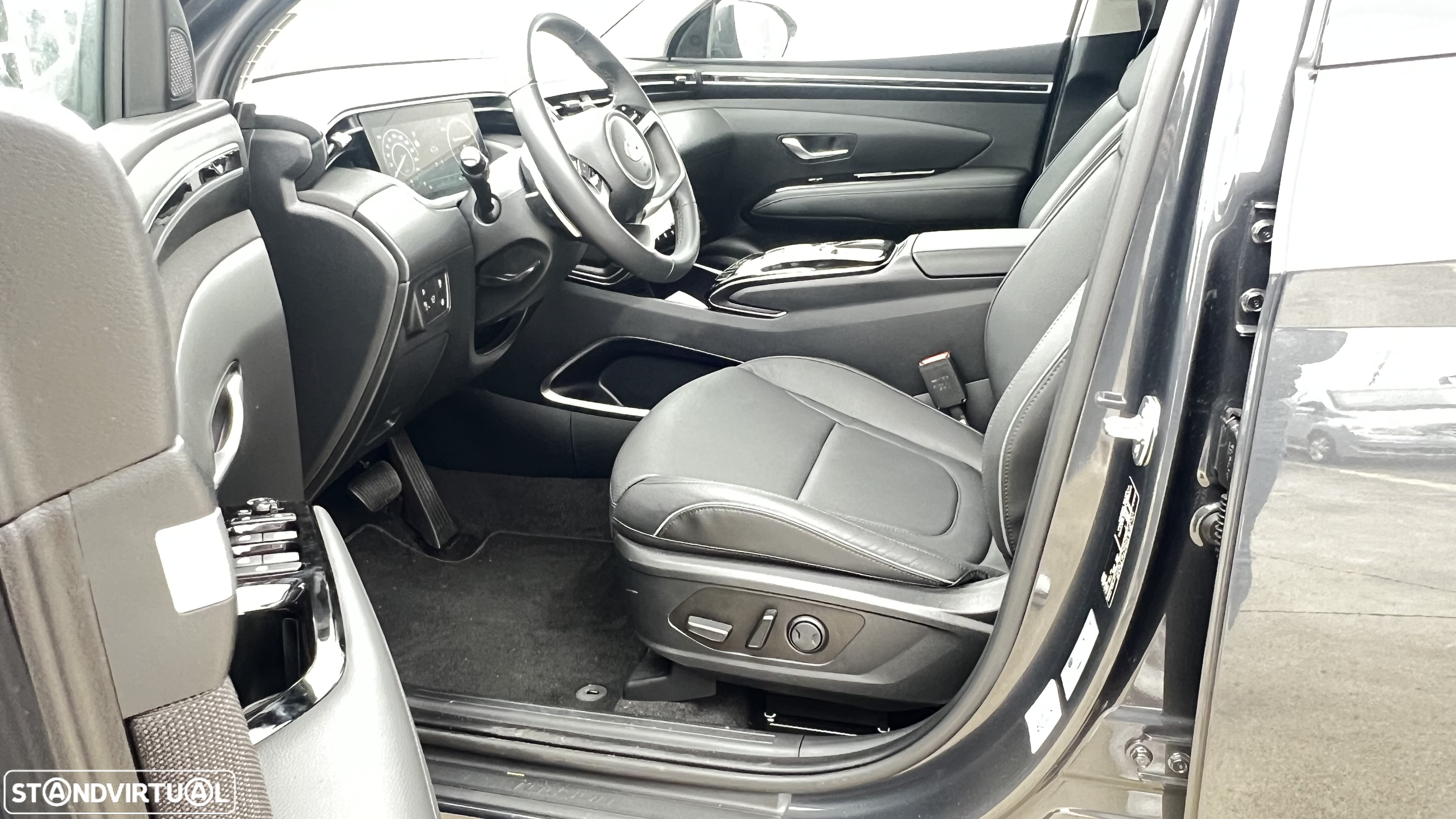 Hyundai Tucson 1.6 T-GDI PHEV e-Vanguard - 9