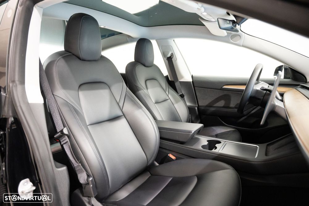 Tesla Model 3 Long-Range Dual Motor AWD - 22