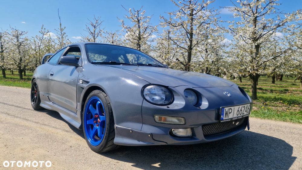 Toyota Celica 2.0 GT - 2