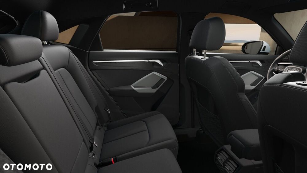 Audi Q3 Sportback - 6