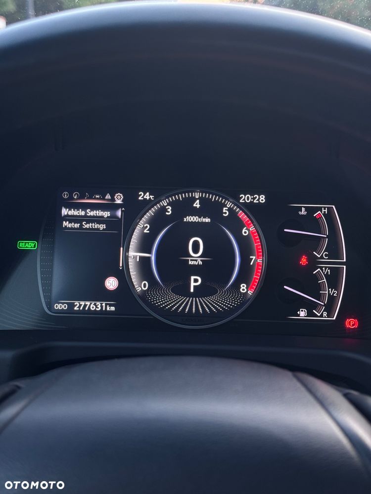 Lexus ES 300h Business Edition - 36