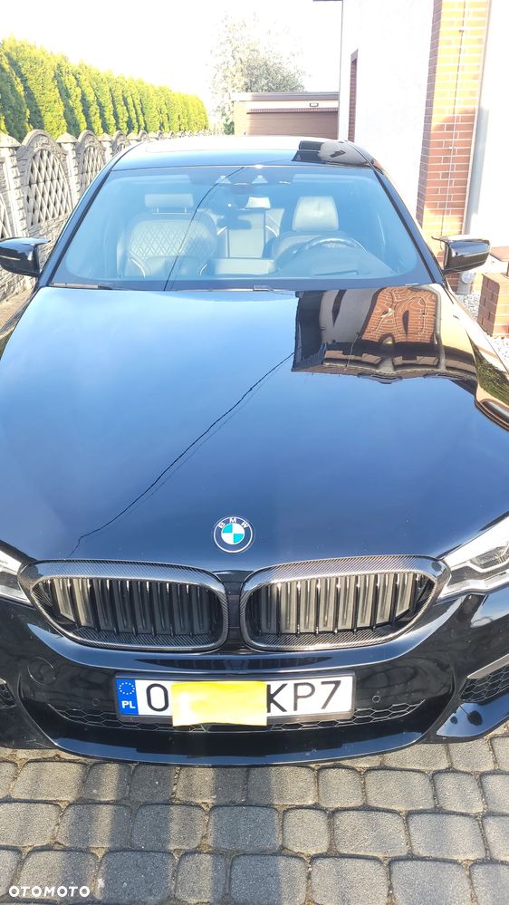 BMW Seria 5 M550i xDrive - 3