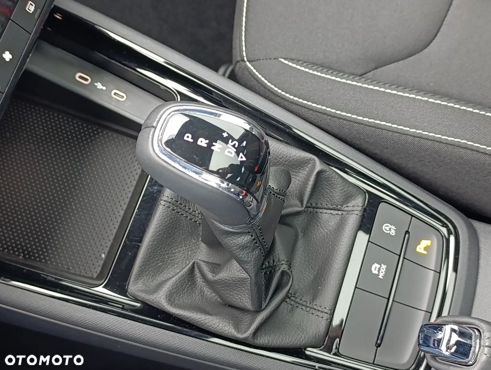 Skoda Kamiq 1.5 TSI Monte Carlo DSG - 36