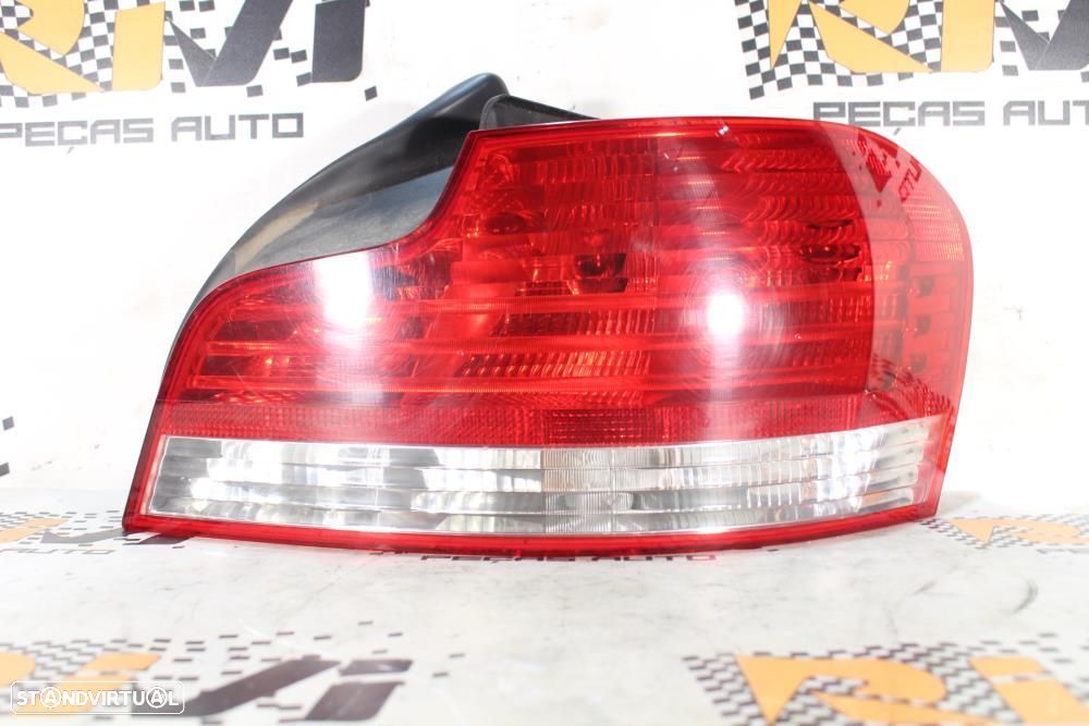 Farolim Direito Bmw 1 Coupé (E82)  63217285642 / 7285642 / Passageiro - 1