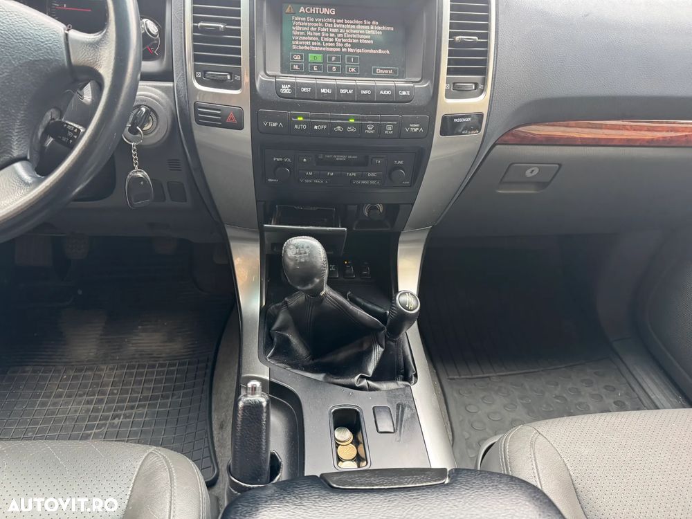 Toyota Land Cruiser 3.0 TD-4D Executive - 10