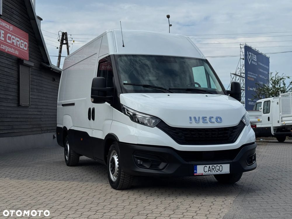 Iveco 35S18 - 4