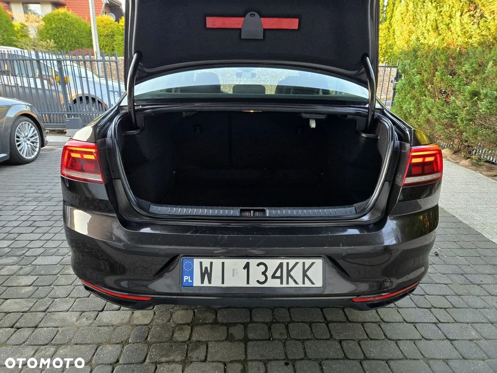 Volkswagen Passat 1.5 TSI EVO Business - 11