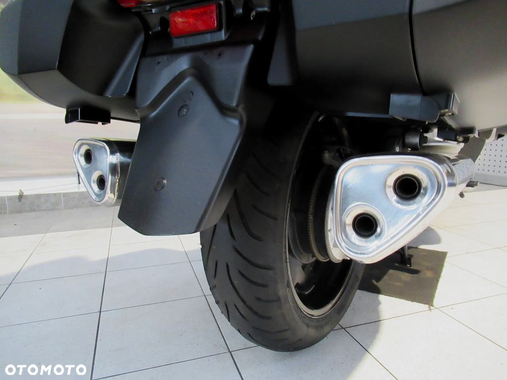 Honda ST - 18