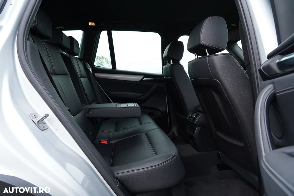 BMW X3 xDrive20d AT xLine - 16