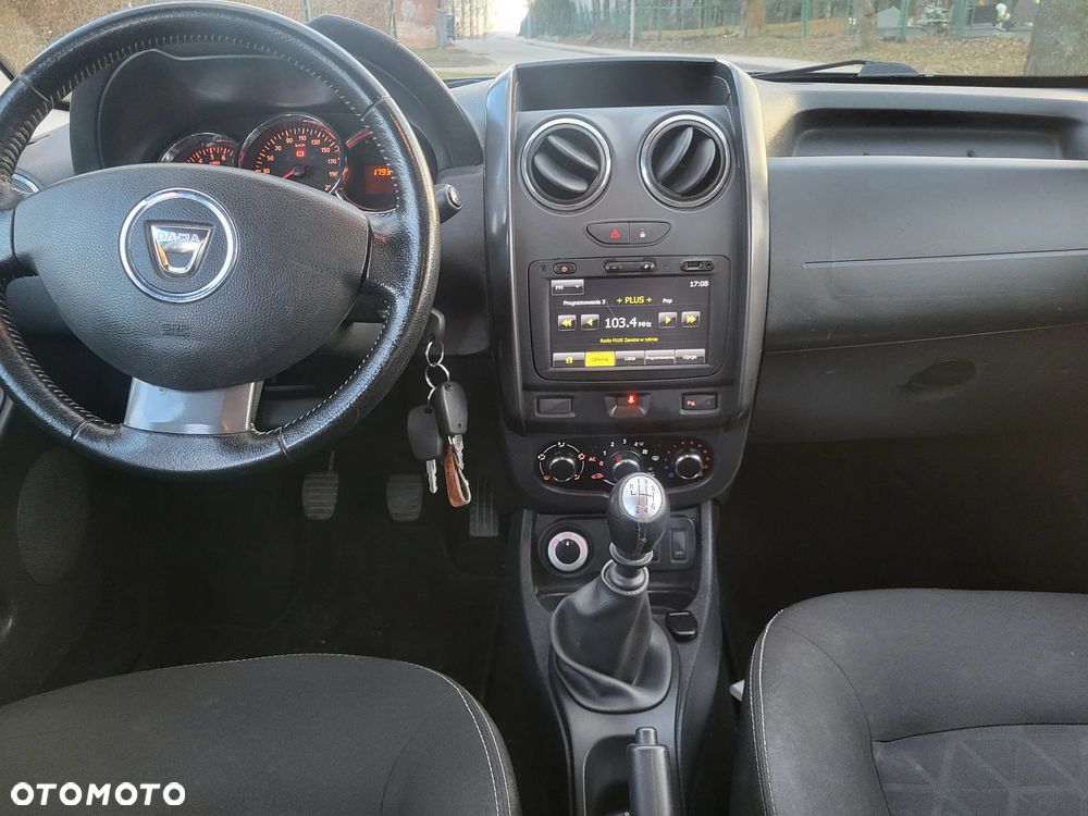 Dacia Duster dCi 110 FAP 4x2 Urban Explorer - 8