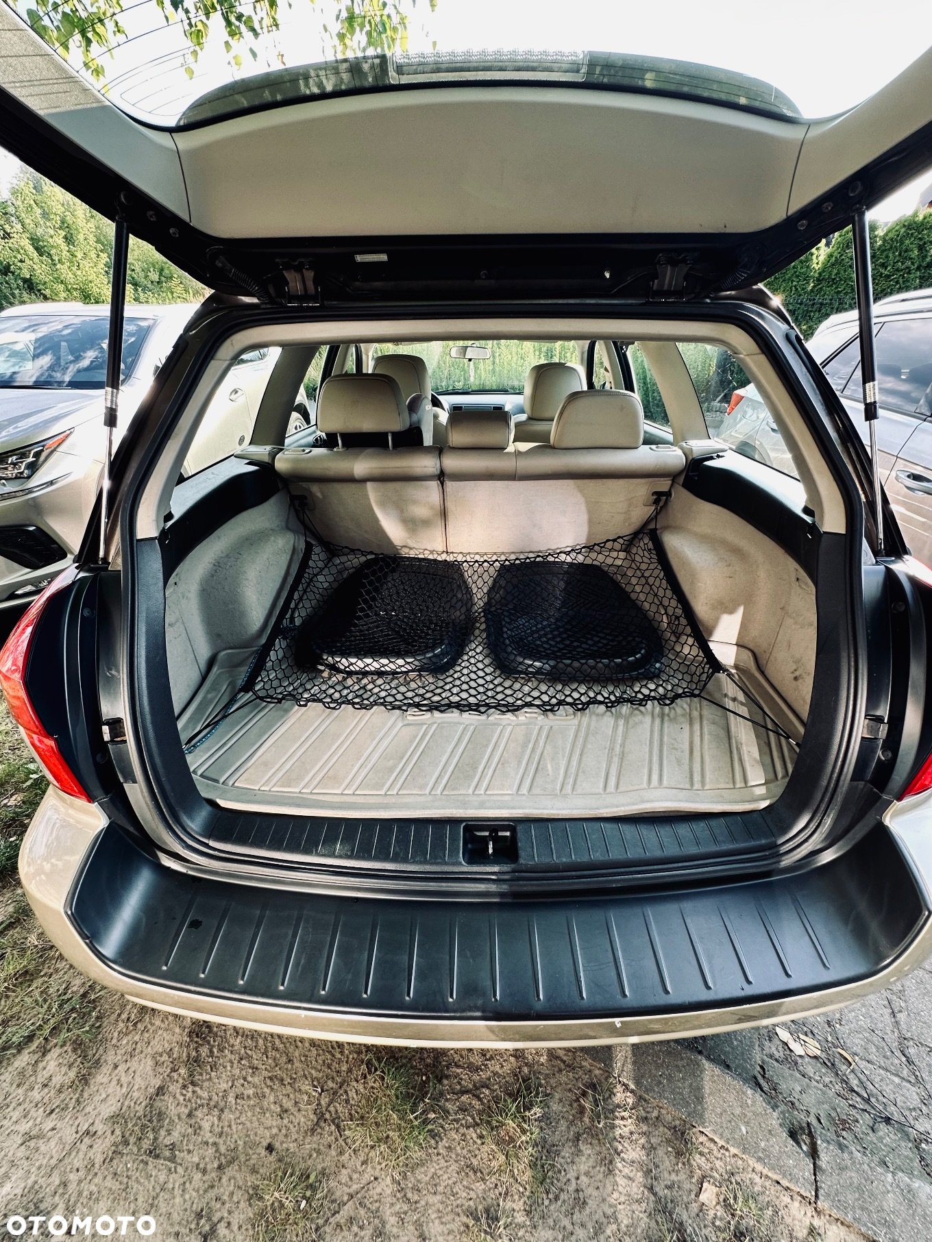 Subaru Outback - 10