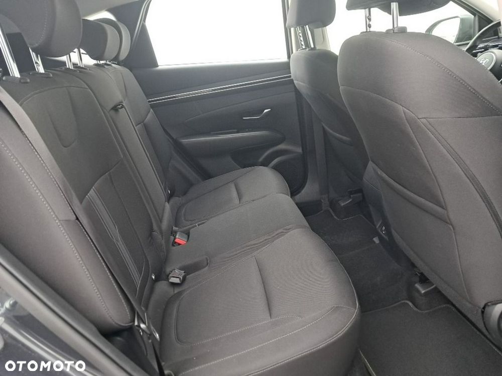 Hyundai Tucson - 13