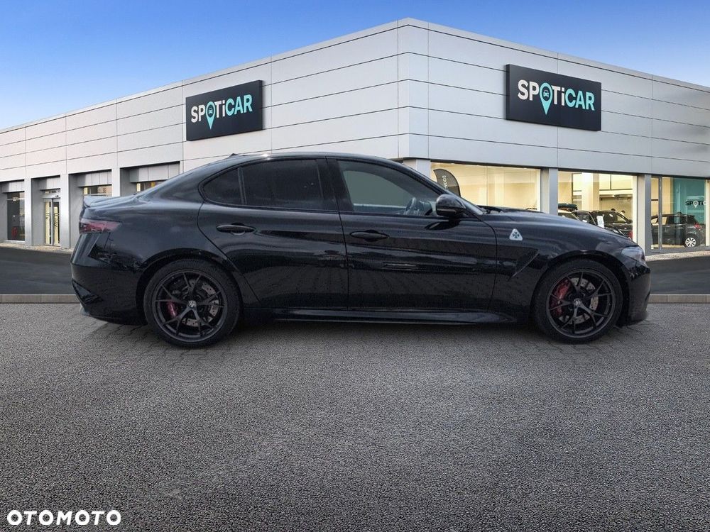 Alfa Romeo Giulia 2.9 Bi Turbo V6 Quadrifoglio - 4