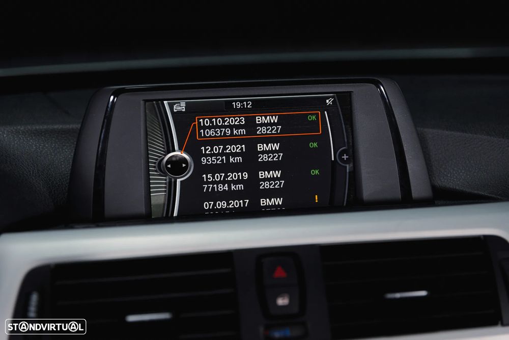 BMW 320 d Auto Exclusive - 9