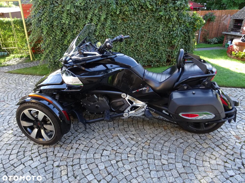 Can-Am Spyder - 7
