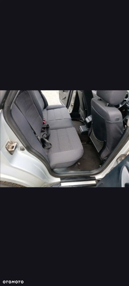 Audi A4 Limousine - 7