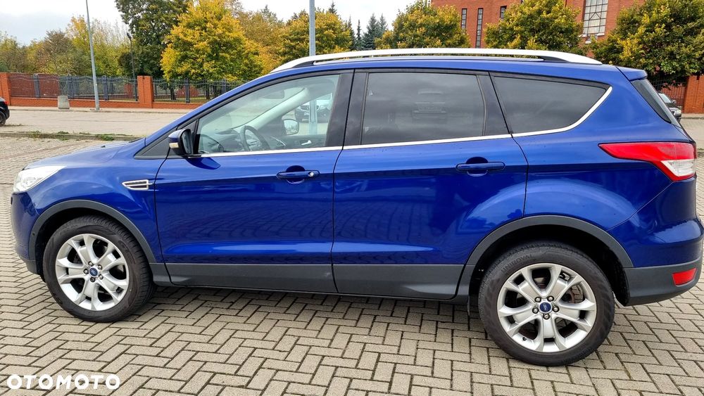 Ford Kuga 2.0 TDCi 2x4 Titanium - 11