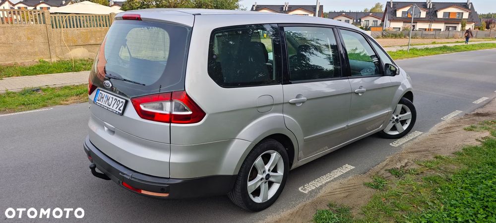 Ford Galaxy 2.0 Titanium - 8