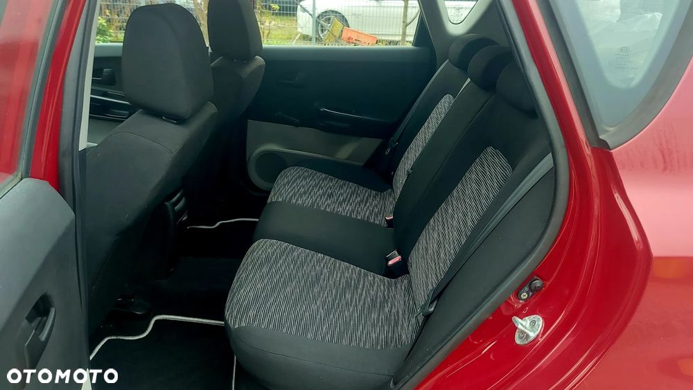 Kia Ceed 1.4 CVVT Attract - 16