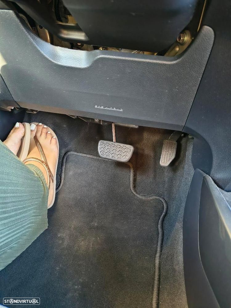 Toyota Yaris - 15