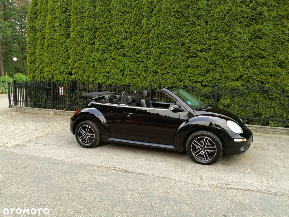 Volkswagen New Beetle 1.6 - 8
