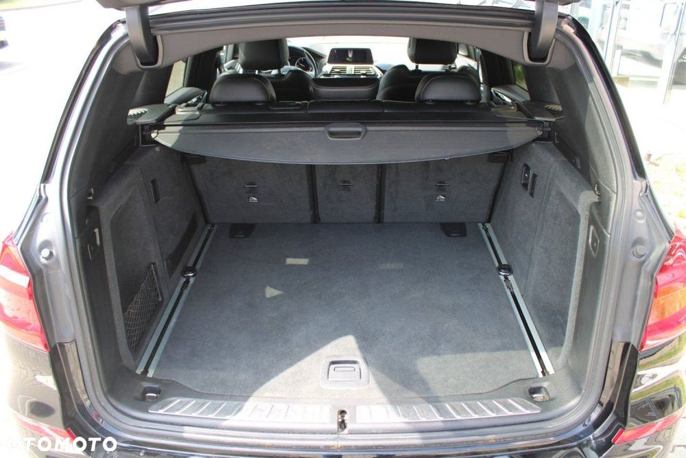 BMW X3 - 11