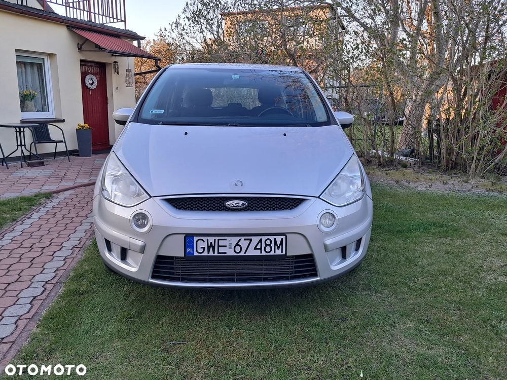 Ford S-Max 2.0 TDCi DPF Ambiente - 21