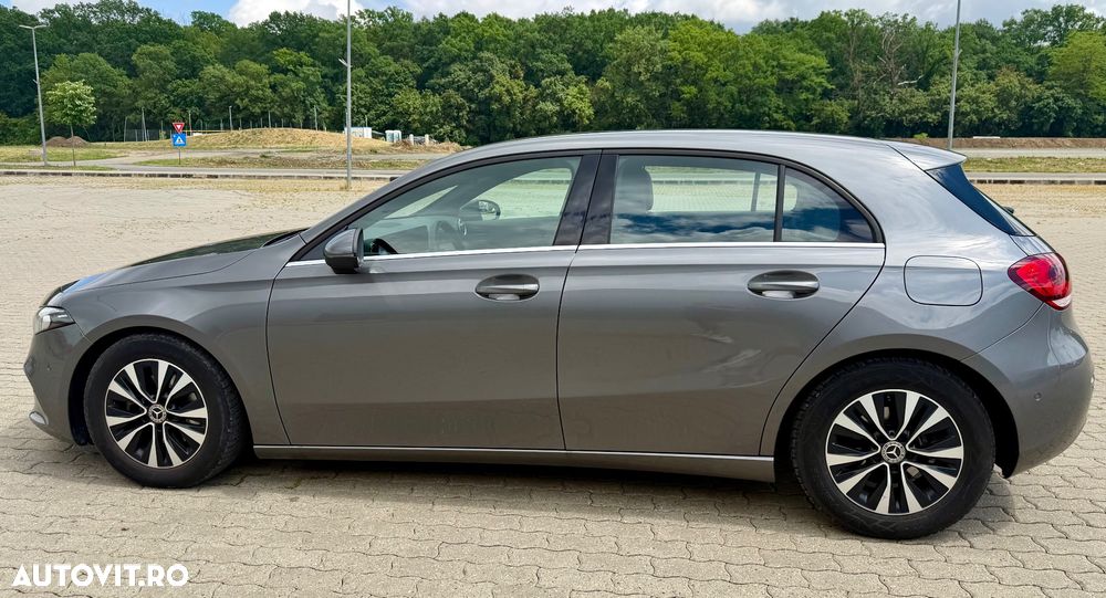 Mercedes-Benz A 180 d 7G-DCT - 12