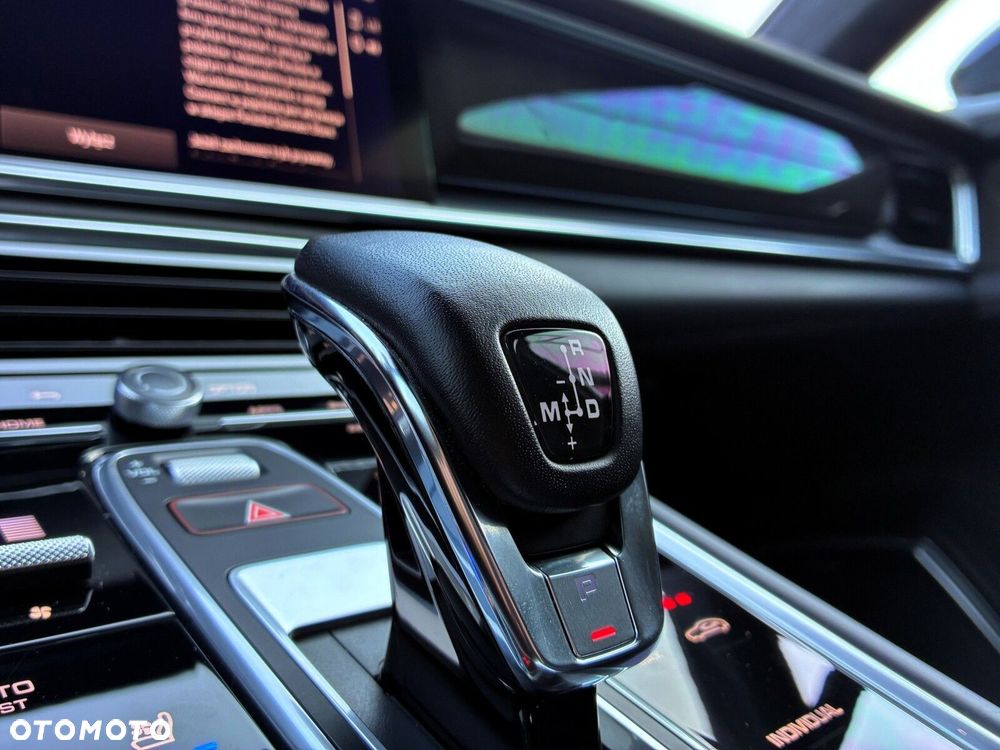 Porsche Panamera - 31
